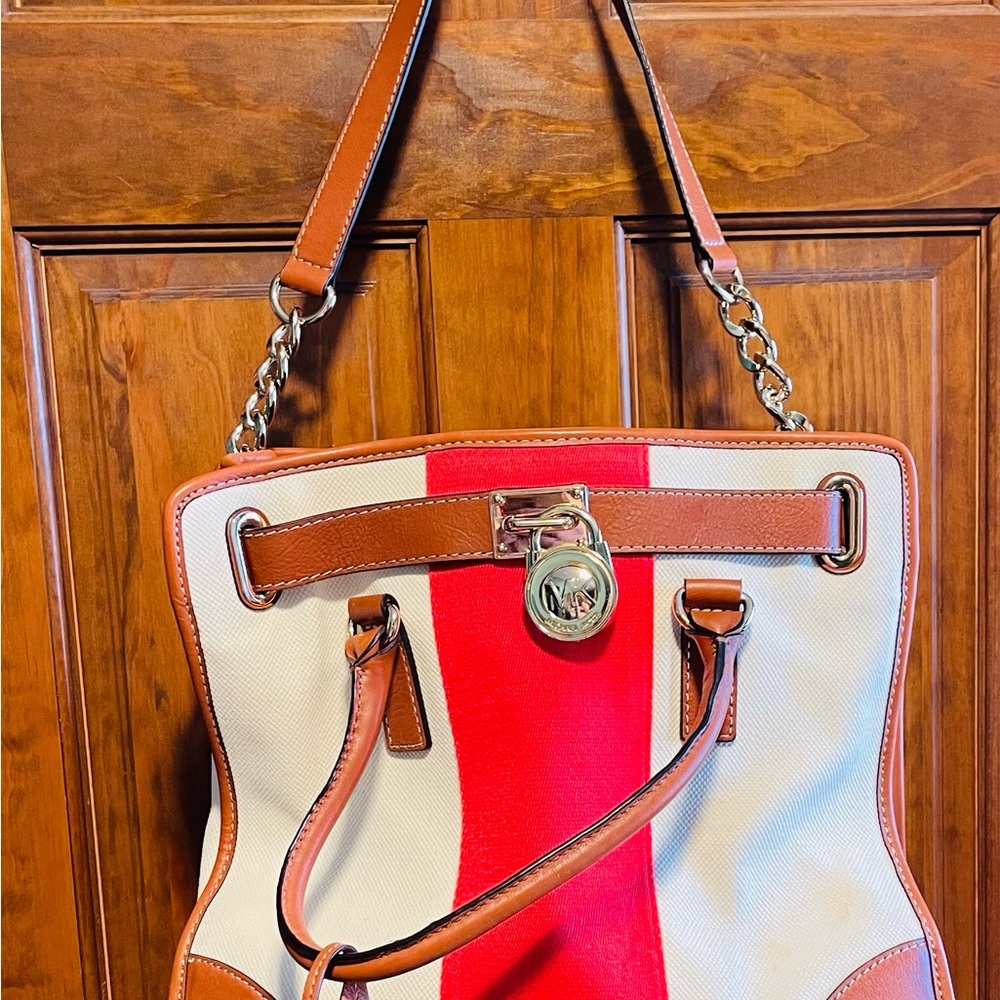 Michael Kors Red and Tan Shoulder Bag - Picture 9 of 10